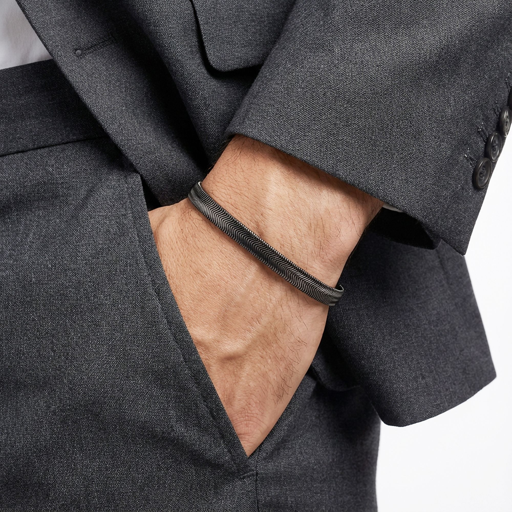                  Erkek Aksesuarları > Toptan Erkek Bileklik Modelleri > Erkek Ful Çelik Bileklik > Çelik Zincir Bileklik             